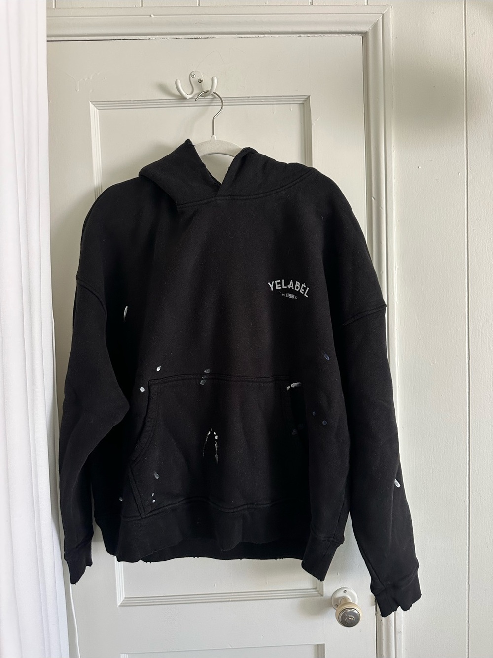 YELABEL Black Hooded Sweatshirt with Yellow Tag